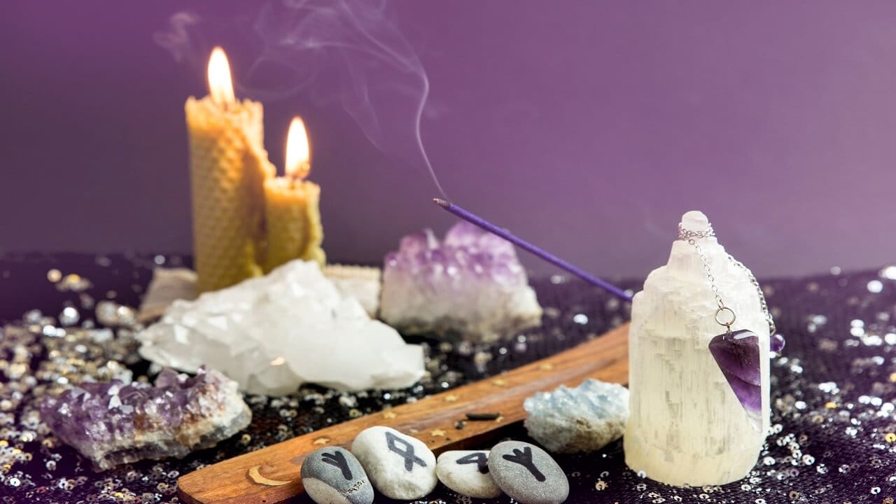 Büyü Yapanın Kim Olduğunu Nasıl Anlarız?